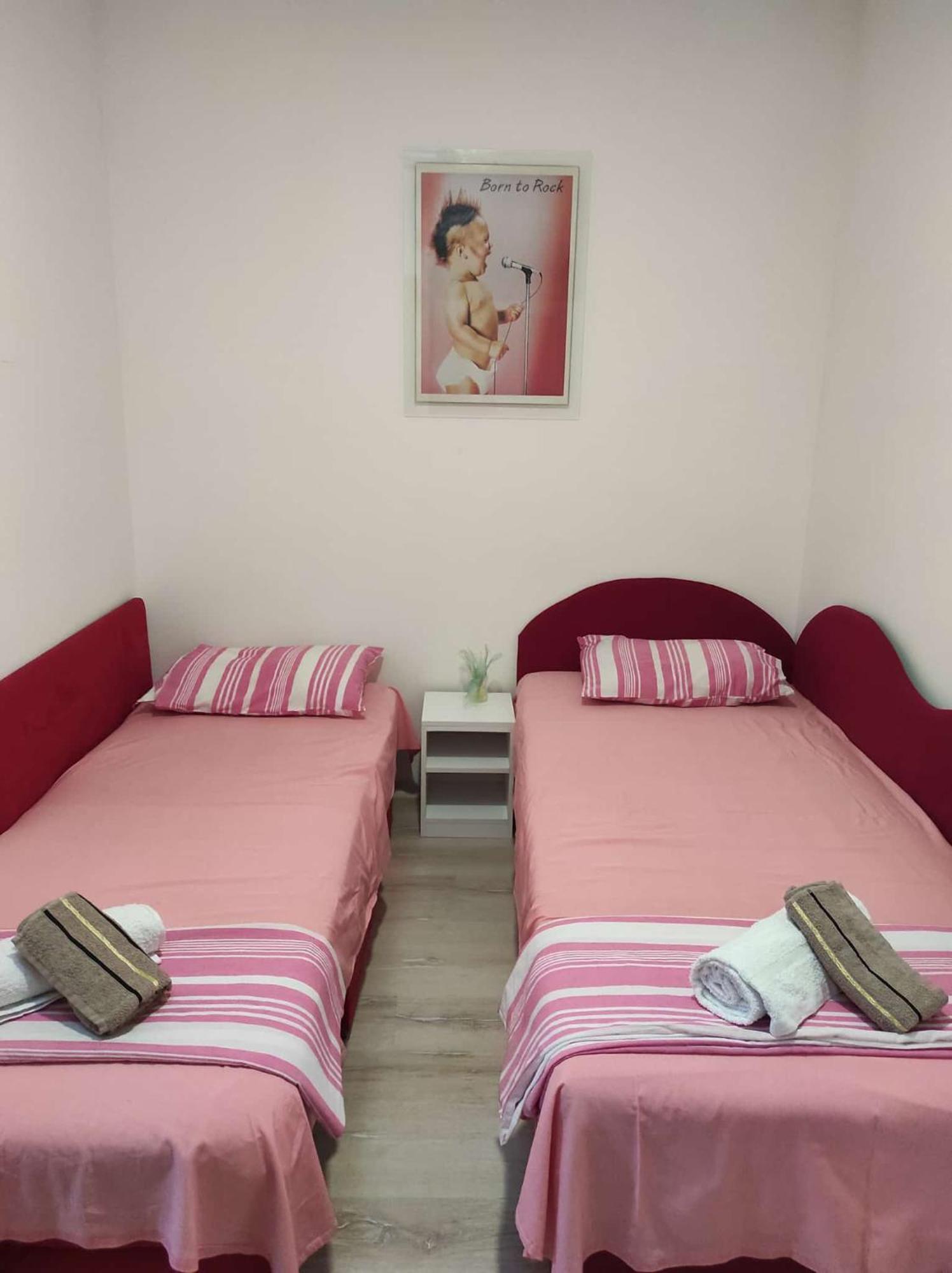 Maksim Apartments Skopje Ngoại thất bức ảnh
