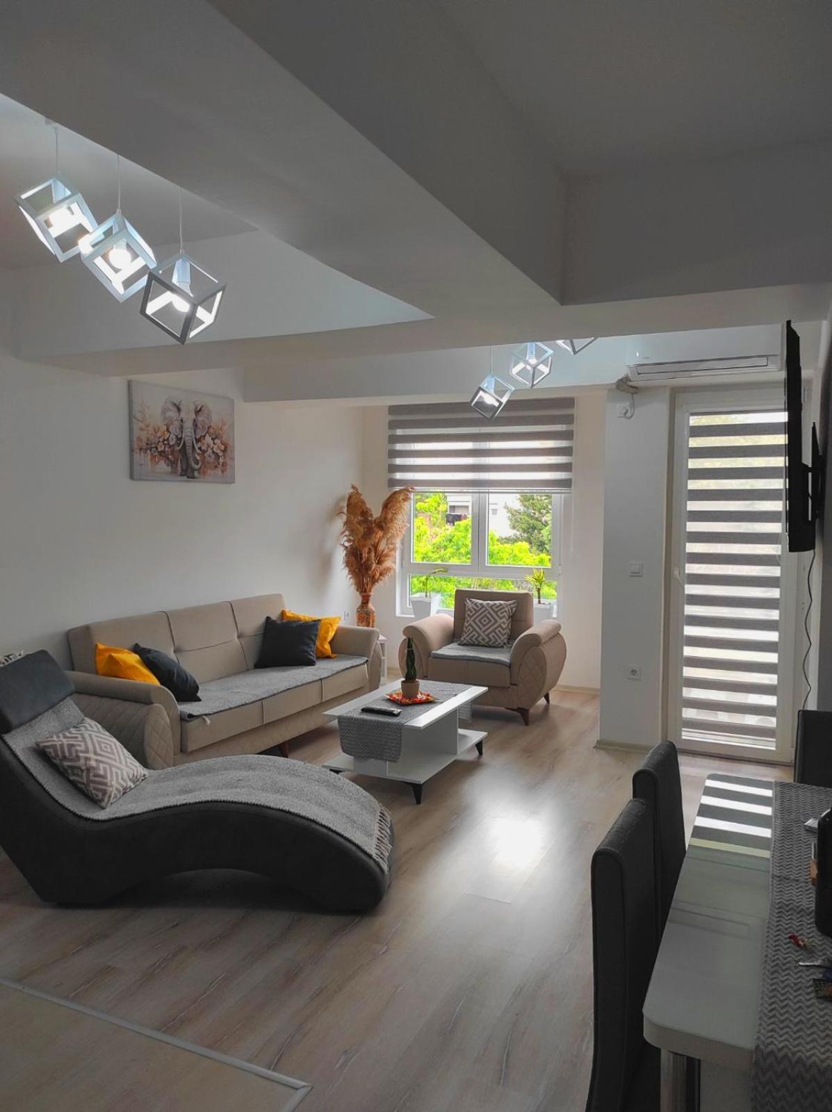 Maksim Apartments Skopje Ngoại thất bức ảnh