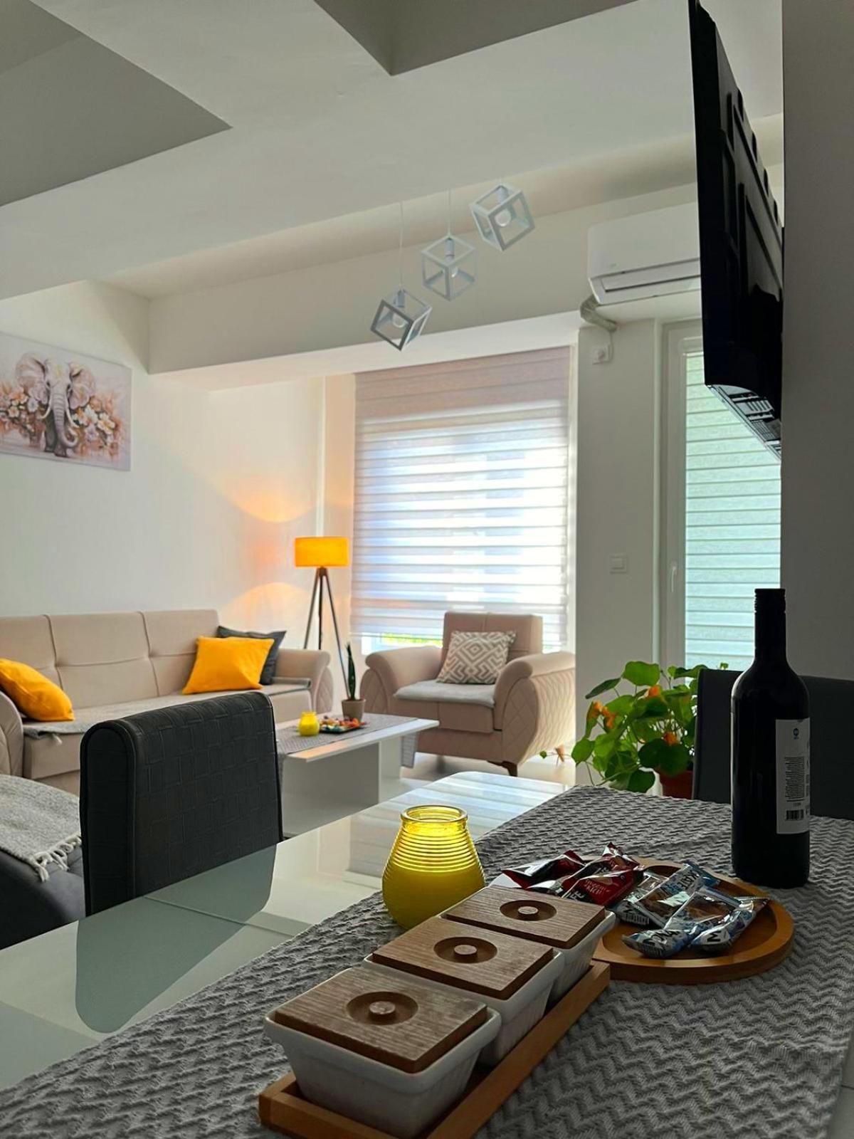 Maksim Apartments Skopje Ngoại thất bức ảnh